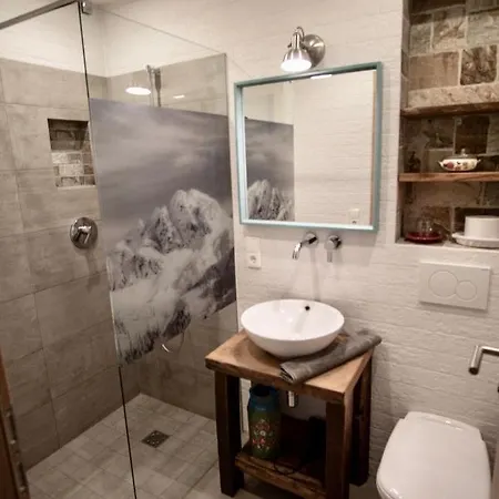 Almhaus Bachmann * Sonnenalpe Nassfeld