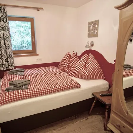 Apartmán Almhaus Bachmann *