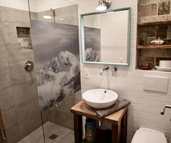 Almhaus Bachmann * Sonnenalpe Nassfeld